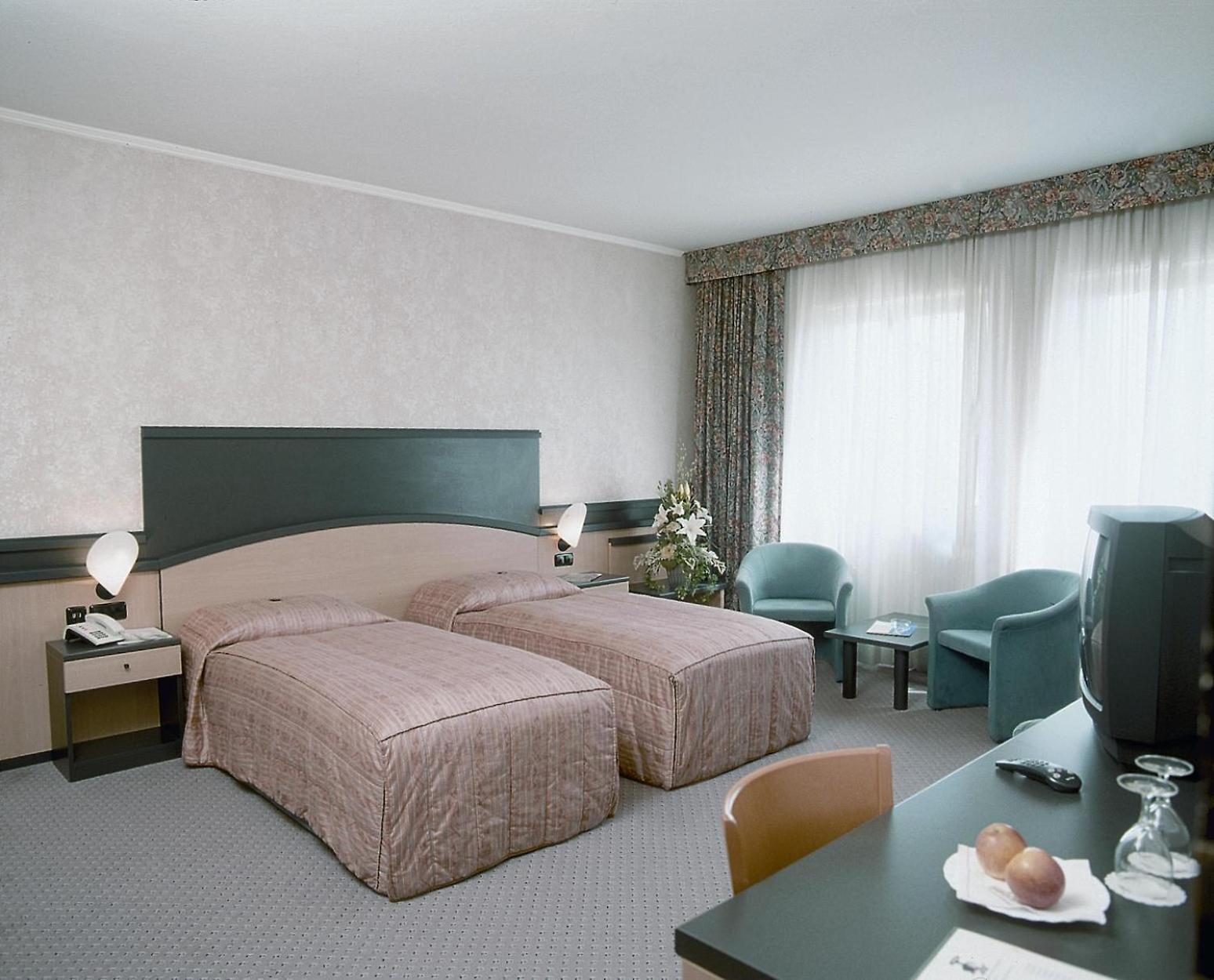 Privat Hotel Riegele Augsbourg Extérieur photo