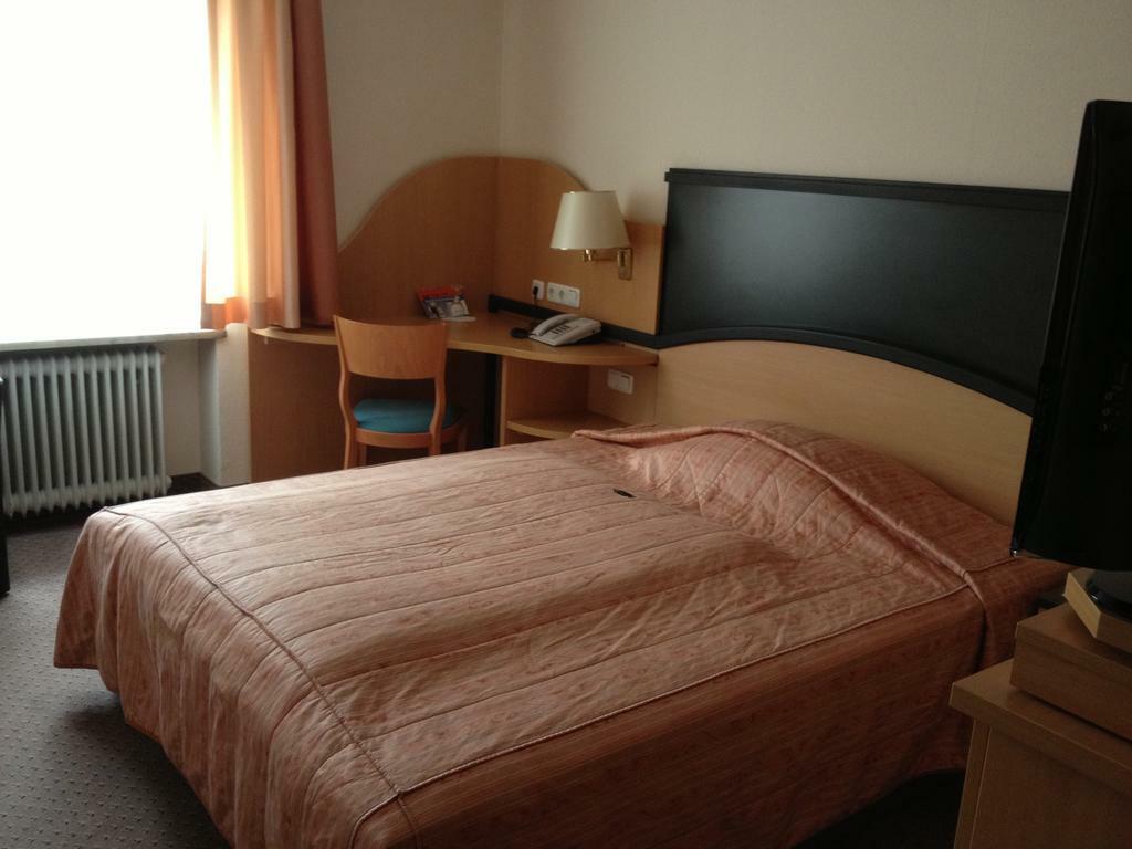 Privat Hotel Riegele Augsbourg Extérieur photo